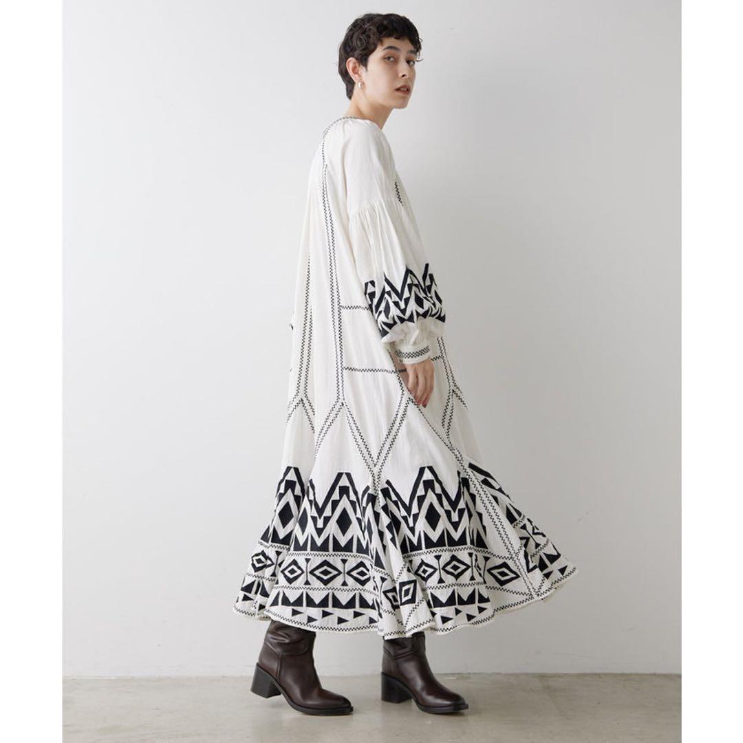24A/W 完売 Whim Gazette エンブロイダリーワンピース