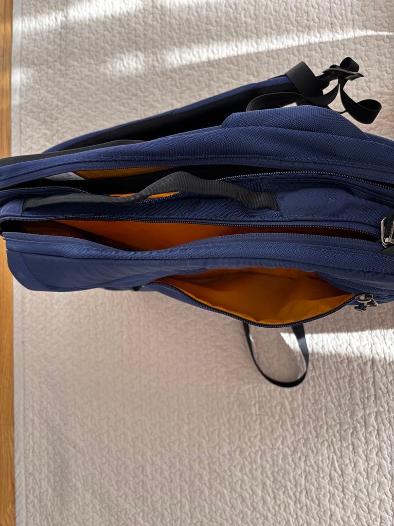 アークテリクス｜BEAMS別注｜ブレード24｜ネイビー