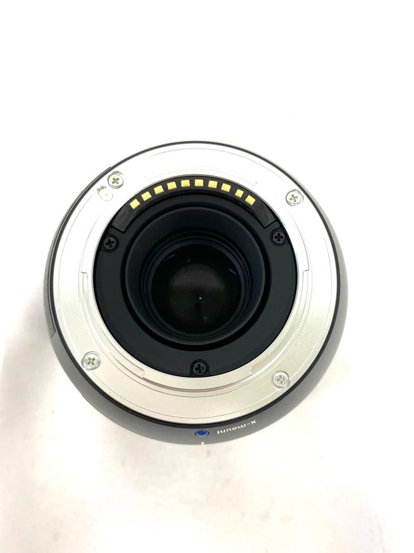 Carl Zeiss Touit Planar 32mm F1.8 Xマウント