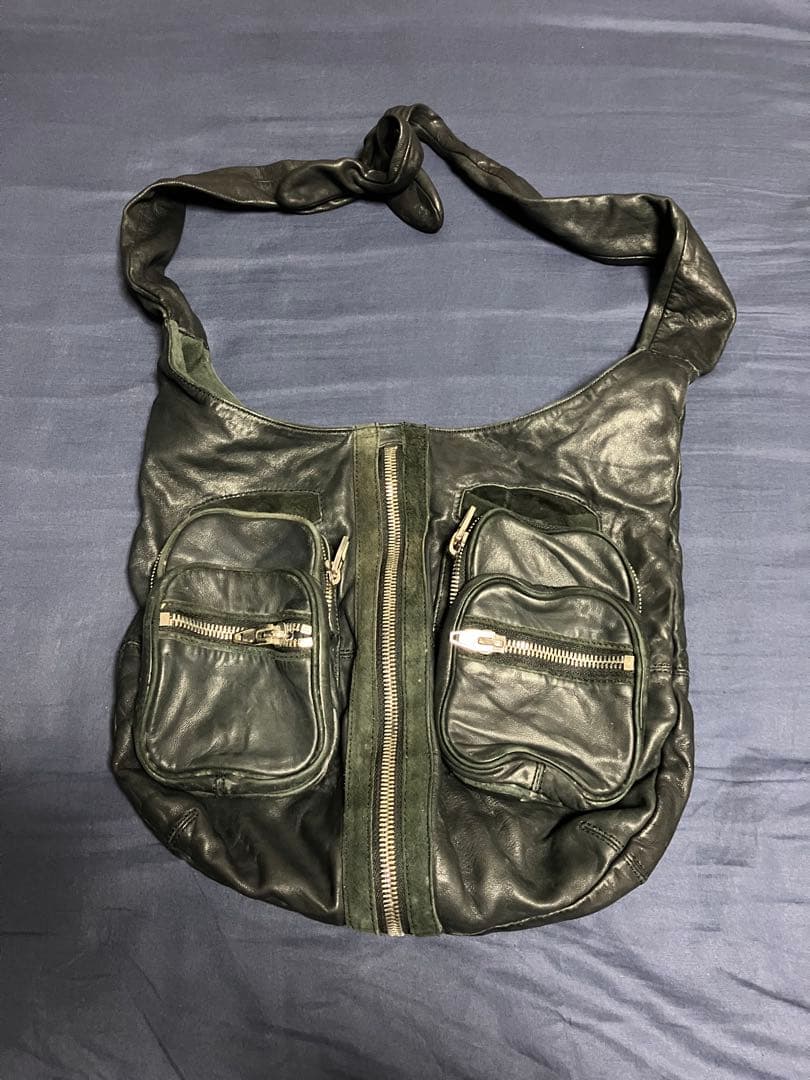 alexander wang レザーショルダーバッグ　マルチポケット　ホーボー