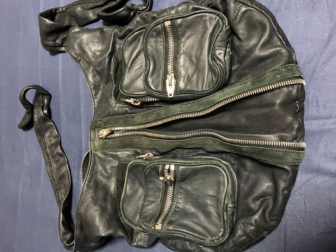 alexander wang レザーショルダーバッグ　マルチポケット　ホーボー