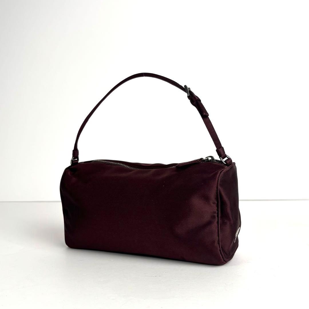 未使用に近い PRADA プラダ サテン アクセサリーポーチ ハンドバッグ