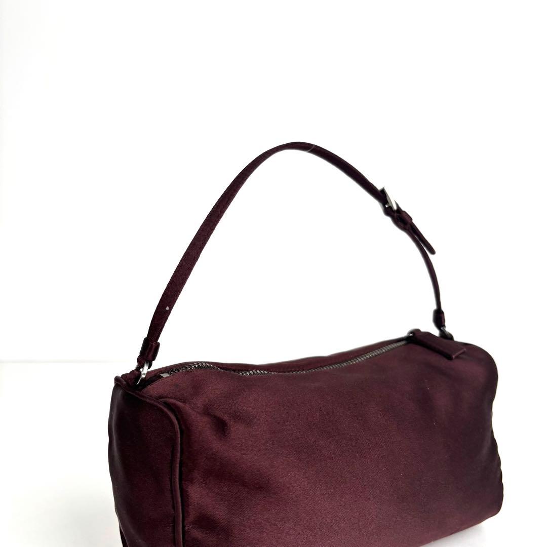 未使用に近い PRADA プラダ サテン アクセサリーポーチ ハンドバッグ