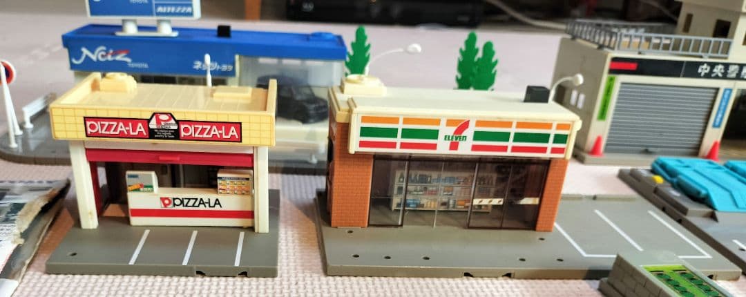 トミカタウン　ネッツトヨタほか　まとめ売り