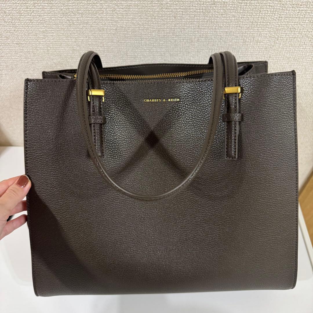 CHARLES & KEITH チャールズアンドキース　バッグ　ビジネスバッグ