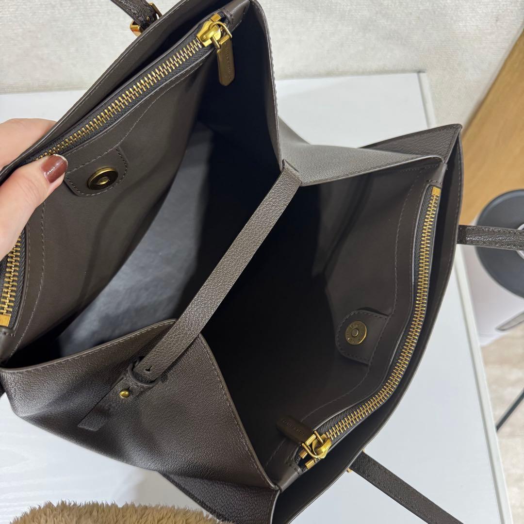 CHARLES & KEITH チャールズアンドキース　バッグ　ビジネスバッグ