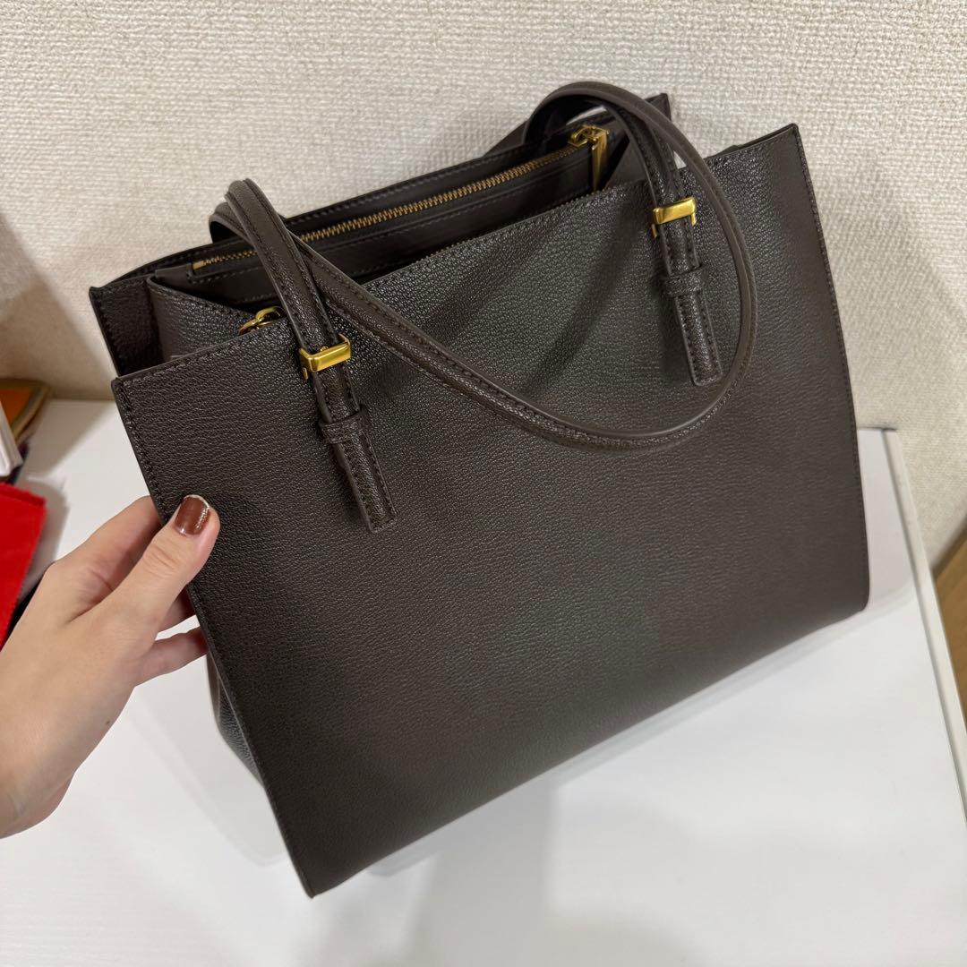 CHARLES & KEITH チャールズアンドキース　バッグ　ビジネスバッグ