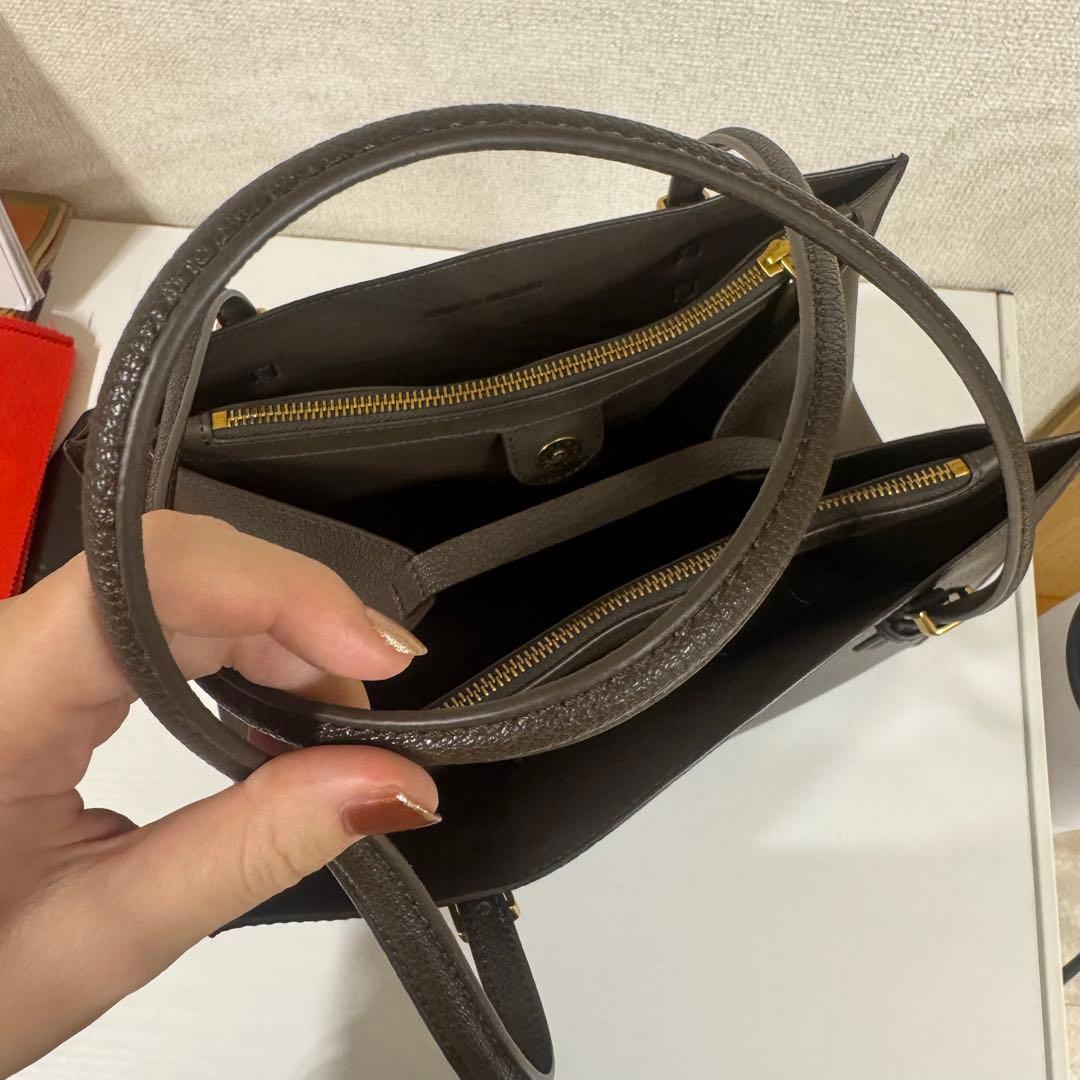 CHARLES & KEITH チャールズアンドキース　バッグ　ビジネスバッグ