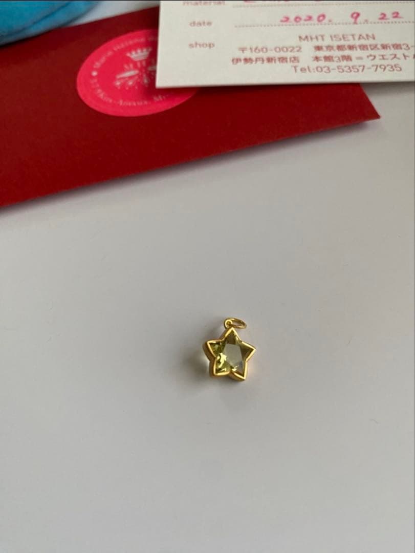 マリーエレーヌドゥタイヤック星形チャーム