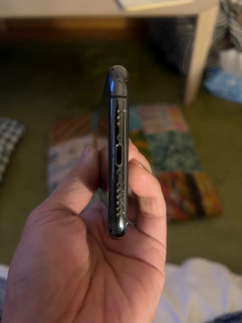 iPhone XS 256GB ブラック　本体のみ