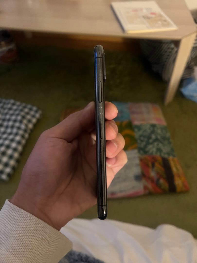 iPhone XS 256GB ブラック　本体のみ