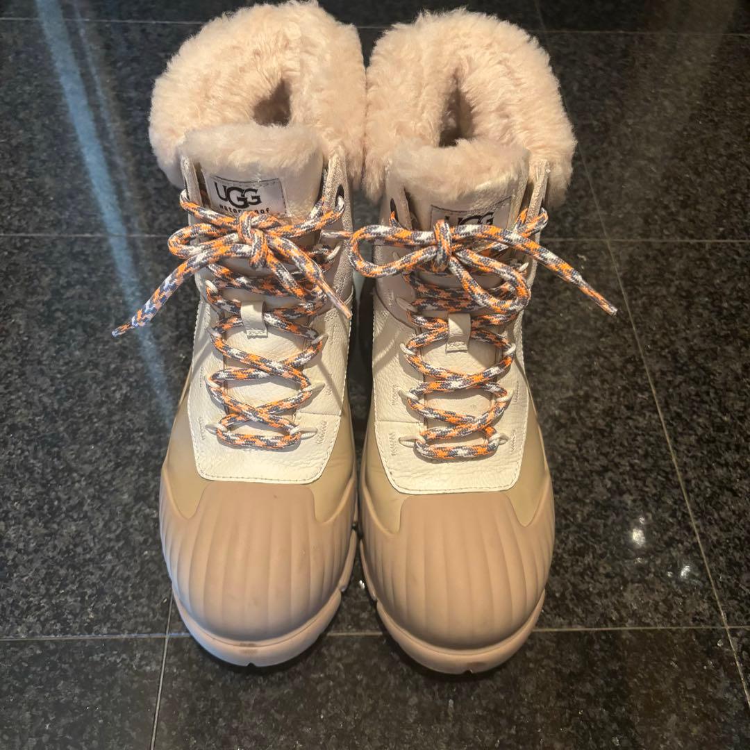 【green】UGG アディロームハイカー