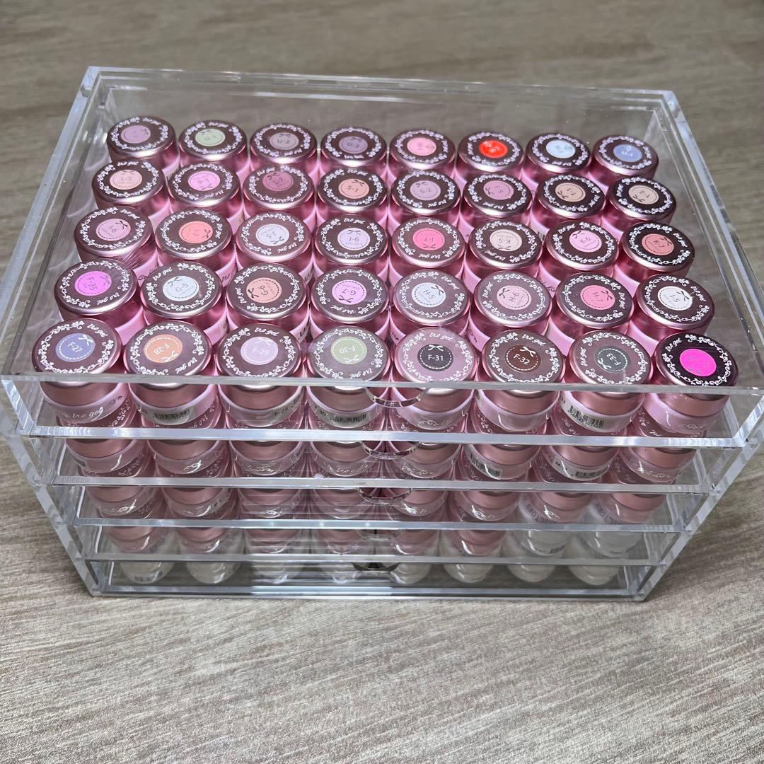 【最終値下げ】ネイルタウン ジェルネイル 225色まとめ売り