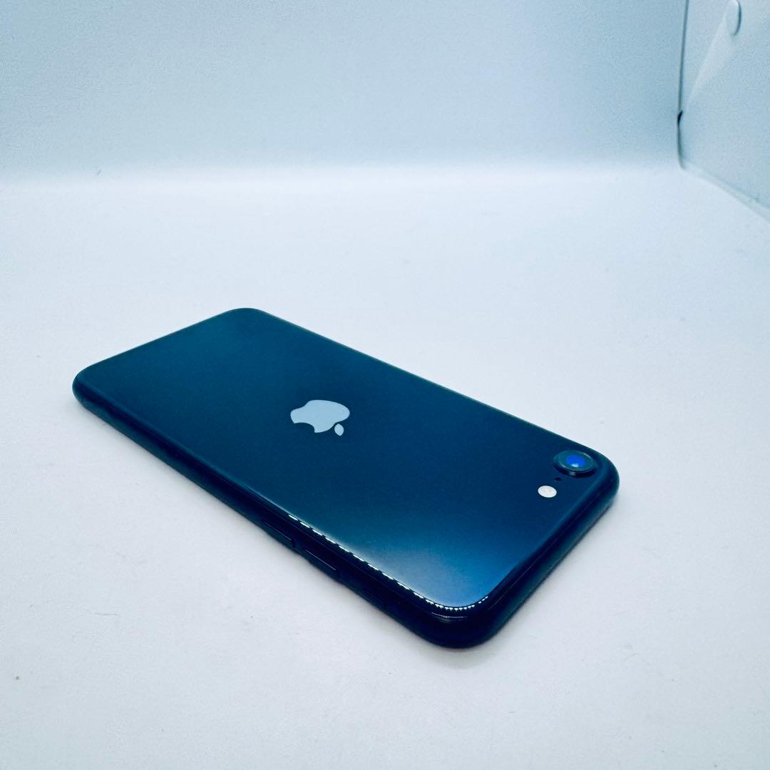 【SIMフリー】 iPhone SE 第3世代 SE3 64GB 本体 動作OK