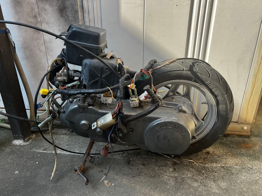 スズキ カーナ ca18a エンジン