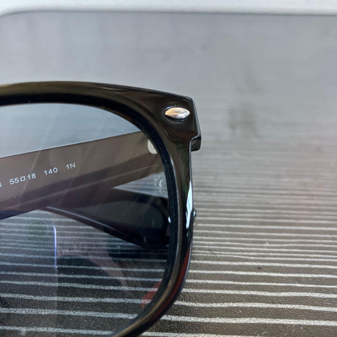 Ray-Ban ORB2132-F New Wayfarer サングラス