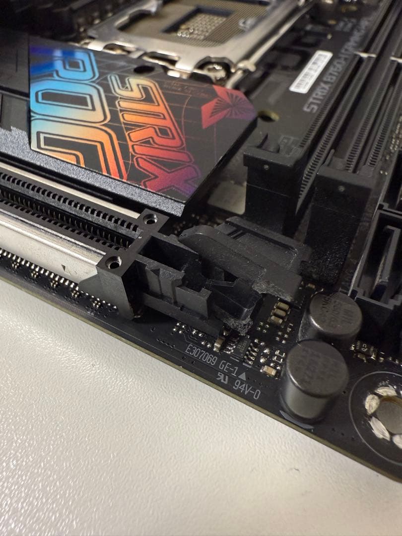 【ジャンク】ROG STRIX B760-I GAMING WIFI