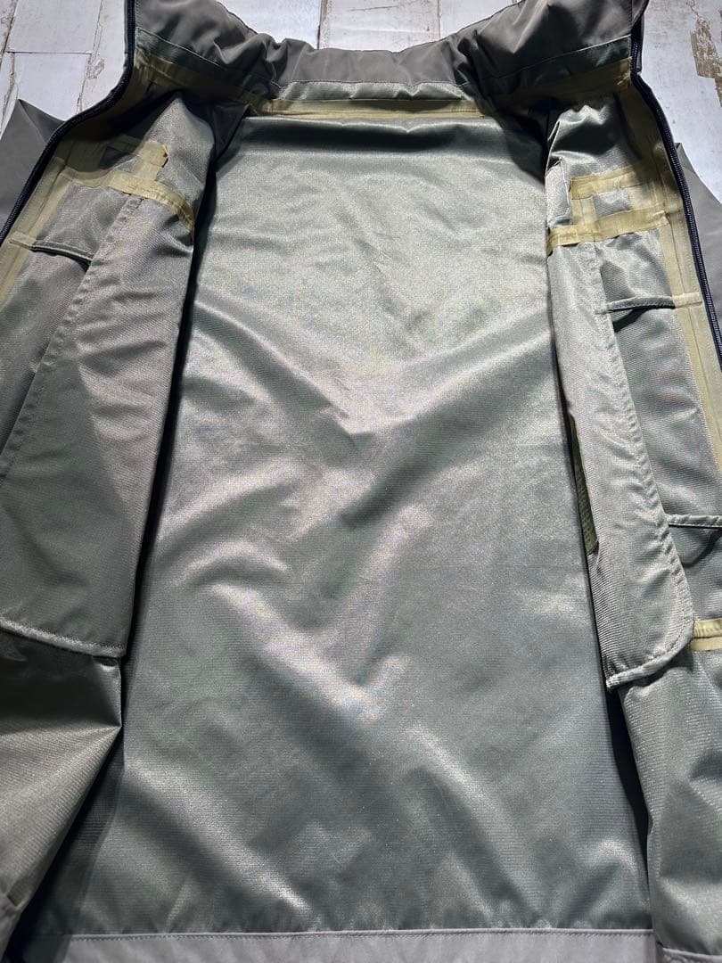 米軍 特殊部隊実物 PCU 防風 撥水 タクティカルジャケット L