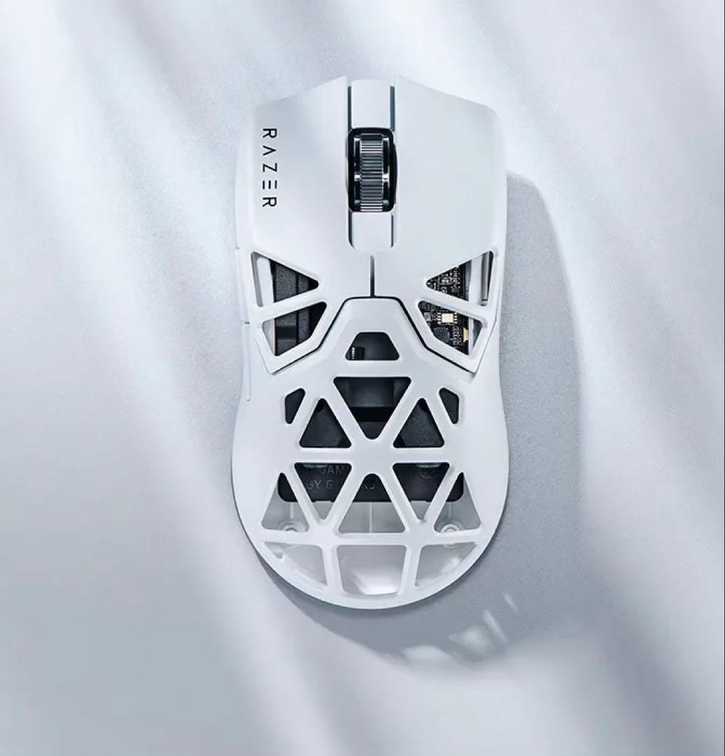 Razer Viper Mini Signature Edition新品未開封