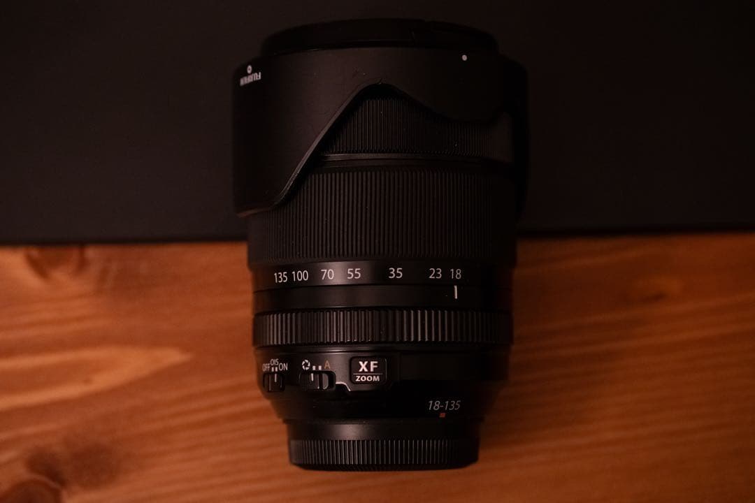 富士フイルム XF 18-135mm F3.5-5.6 ズームレンズ
