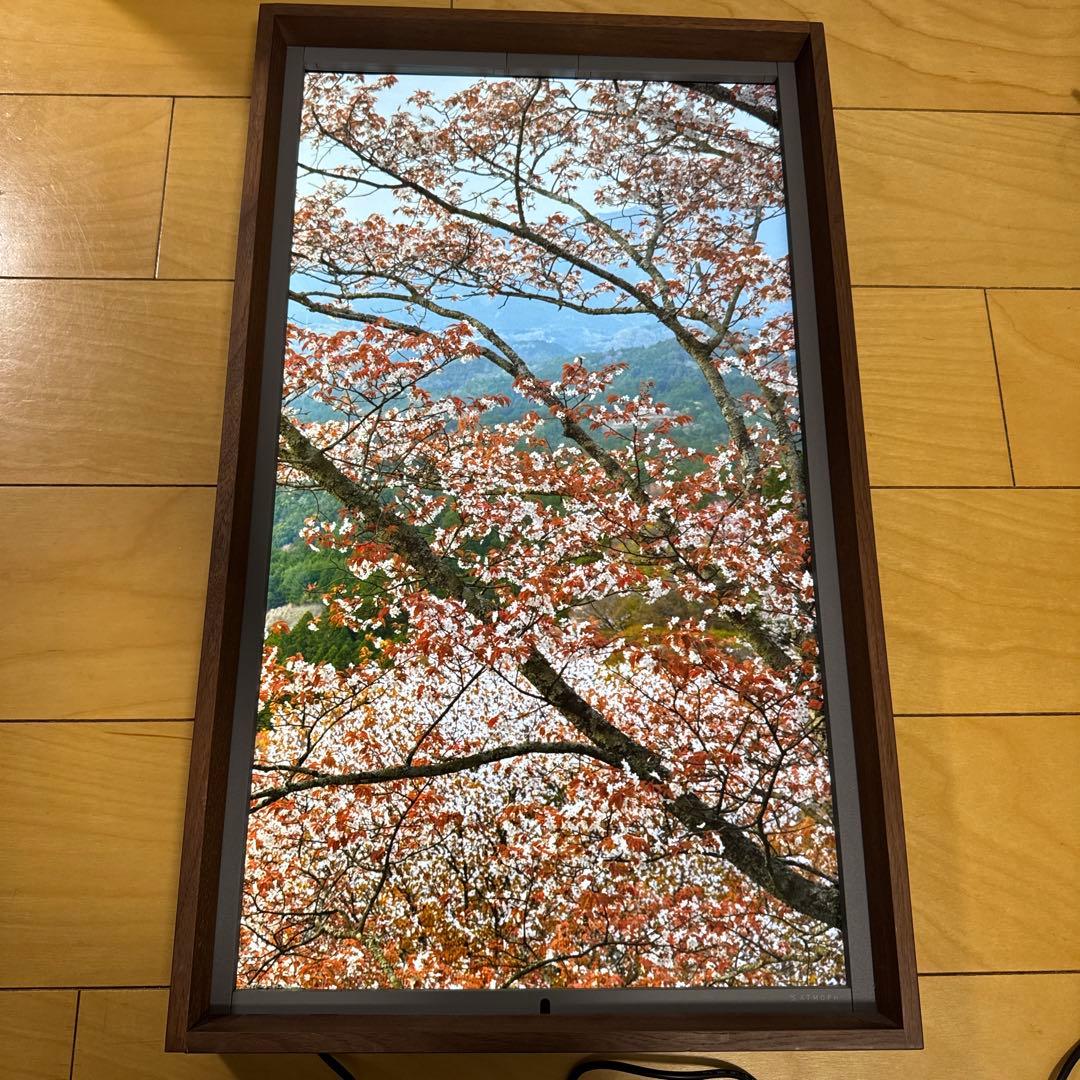 Atmoph Window 2 カリモク製Walnutフレーム付き（傷あり）②