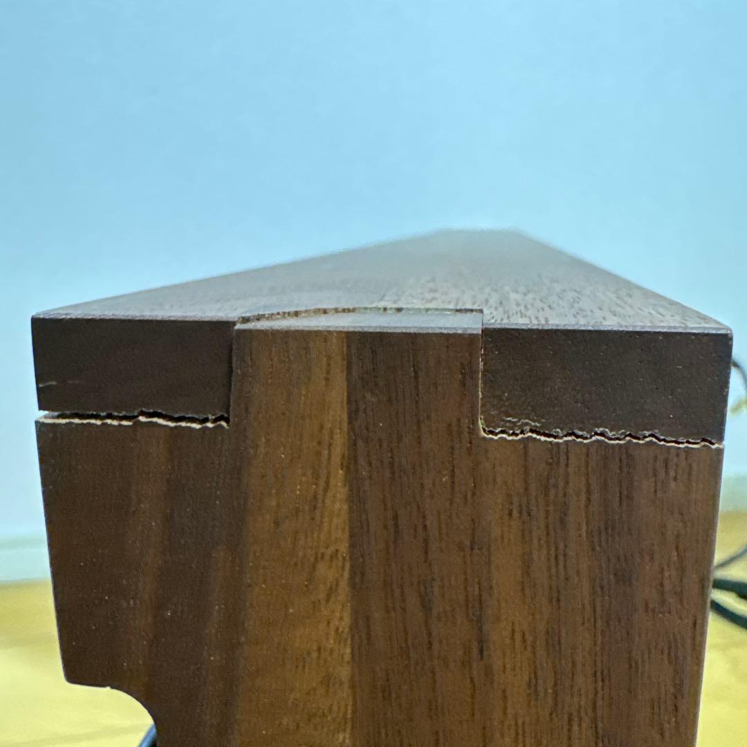 Atmoph Window 2 カリモク製Walnutフレーム付き（傷あり）②