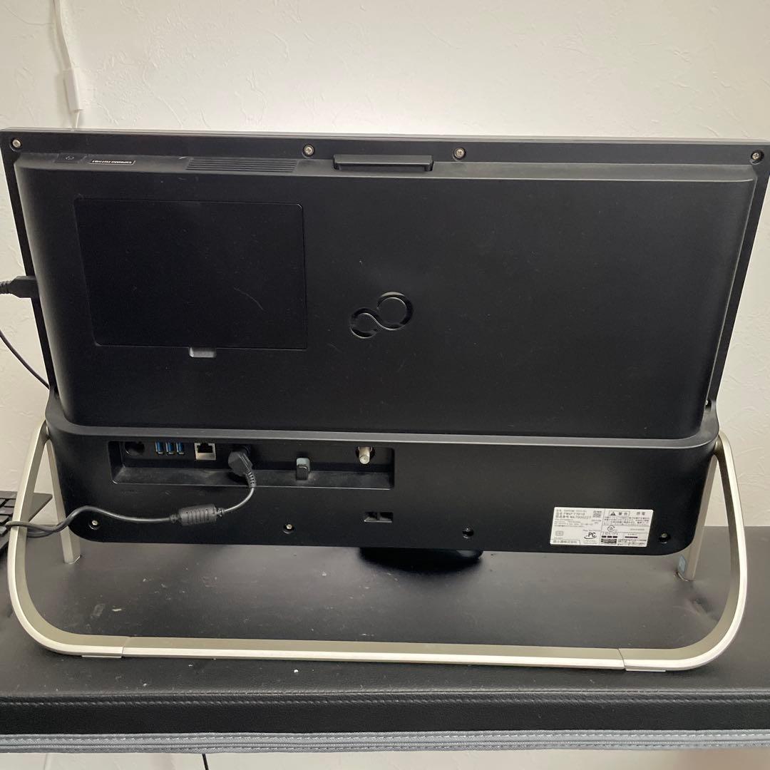 富士通FH77/B1　Core i7-7700　SSD256GB　HDD1TB