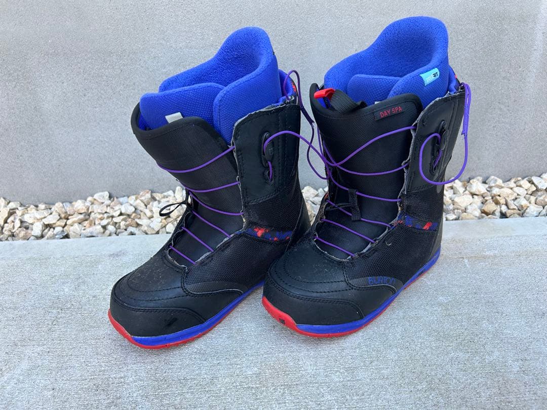 BURTON スノーボードブーツ (女性用)