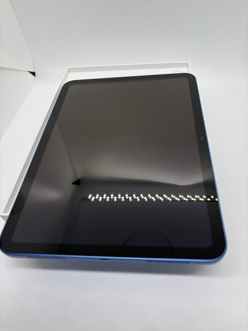 【極美品】iPad第10世代　Wi-Fi