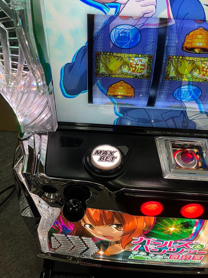 スマスロ実機 パチスロ ガールズ＆パンツァー 最終章 ユニット付⭕️送料無料⭕️