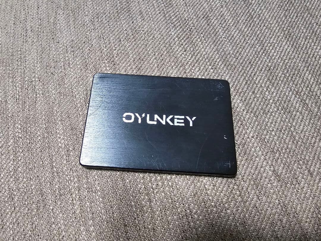 2TB SATA SSD（2テラバイト SATA SSD