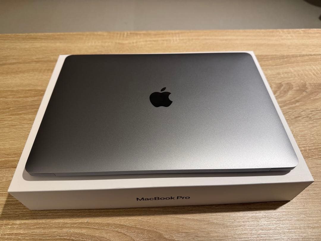 【美品】2020 Apple MacBook Pro