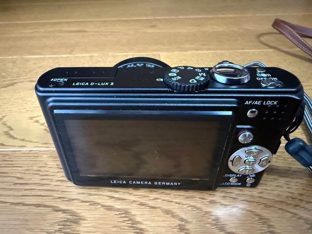 【美品】 ライカ　LEICA D-LUX3 専用レザーケース付き