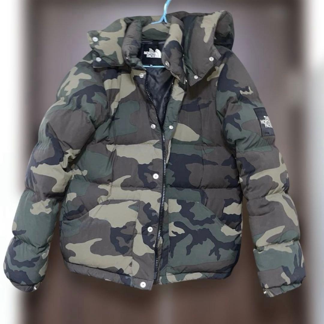 ノースフェイス ダウンジャケット 迷彩柄 Mサイズ