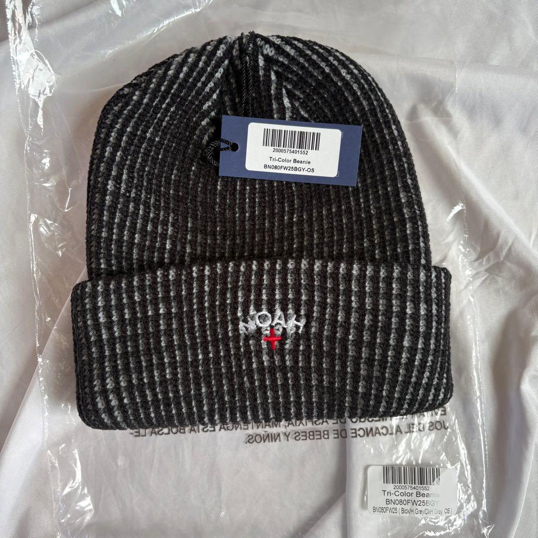 ステッカー つき　NOAH ニット帽　かつきくん　今期　新品 ビーニー