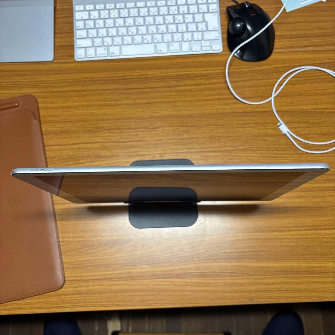 iPadPro 12.9inch 第二世代 64GB wifi　本体のみ