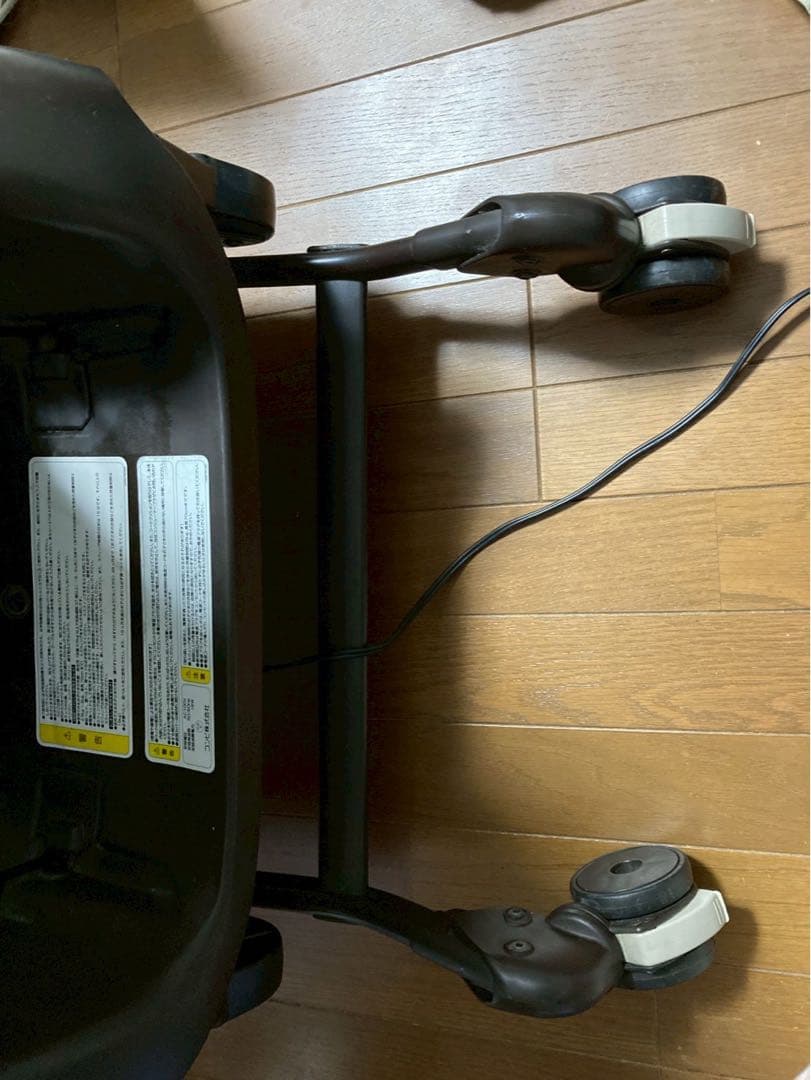 コンビ ホワイトレーベル オートスウィング ハイローチェア 電動