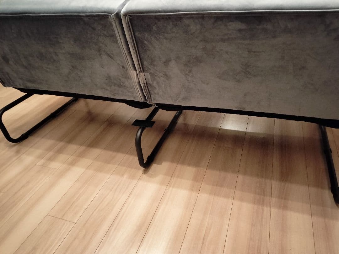 〈たなか〉【直接引渡の場合12000円引】LOWYA ベルベット調ソフ