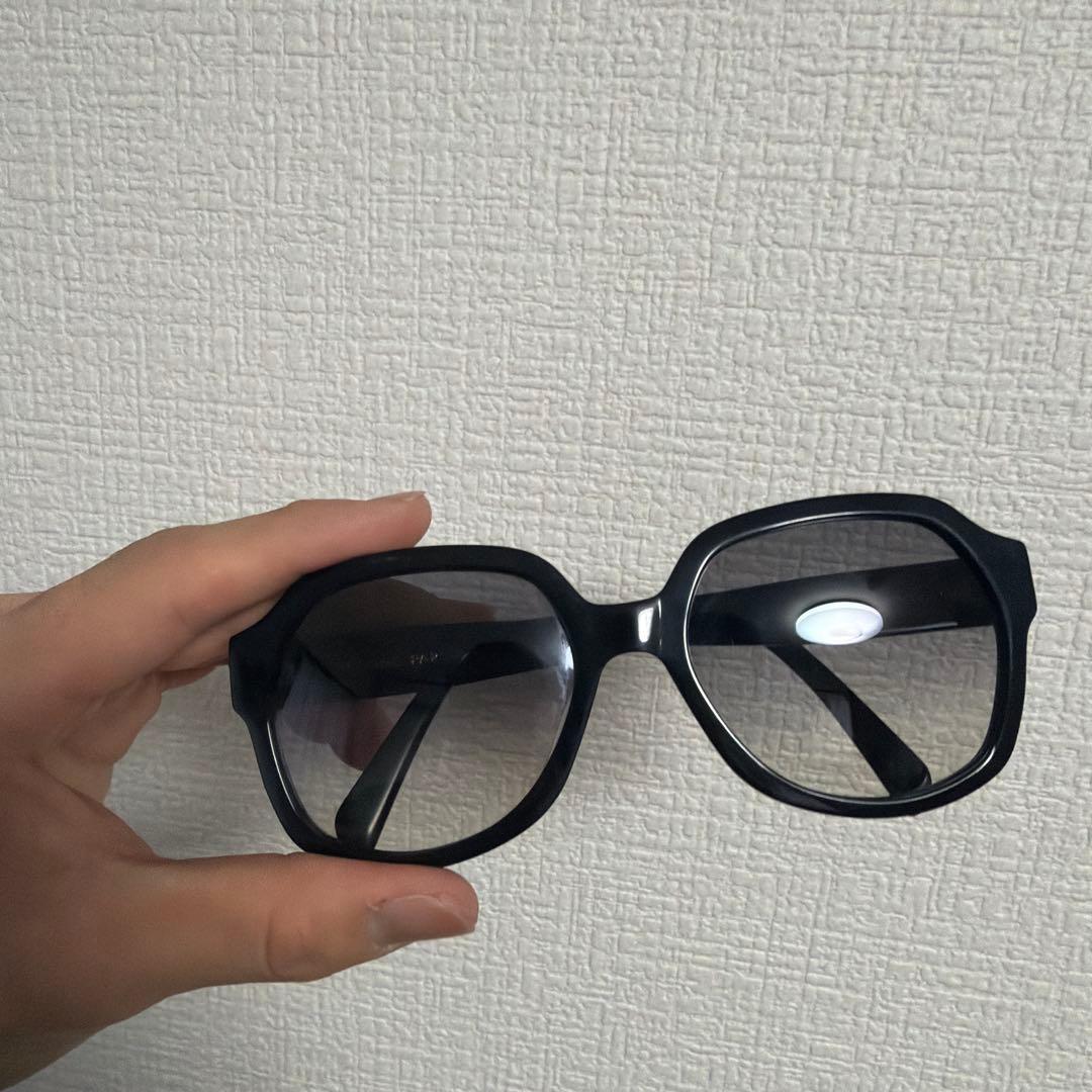 CELINEサングラス（即購入可）