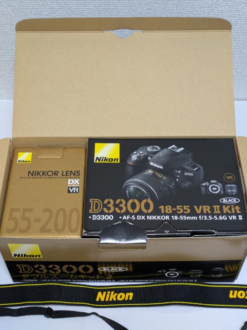 Nikon デジタル一眼レフカメラ　D3300