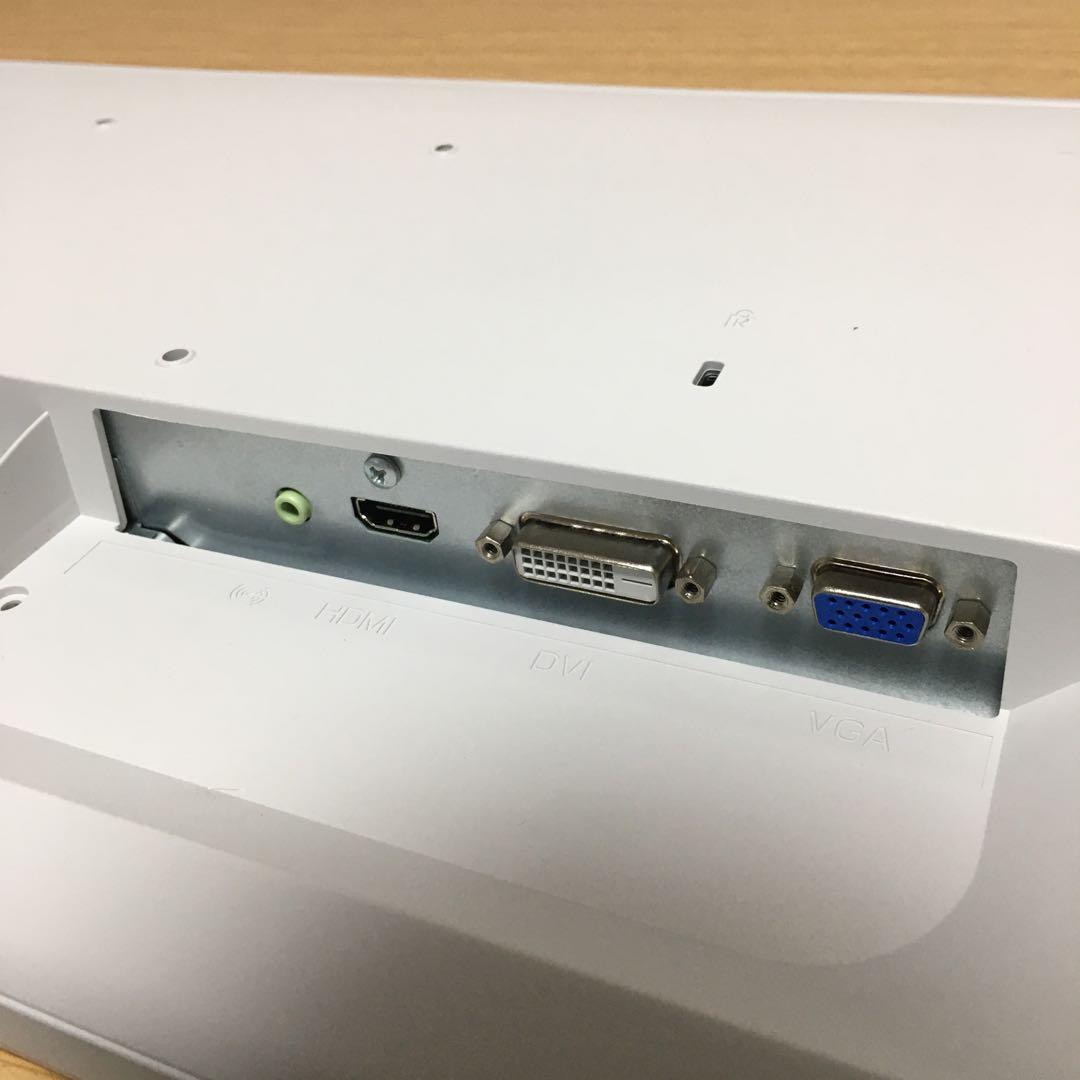 富士通 ESPRIMO Win11 快速i3 8Gメモリ 新品SSD 23.8'