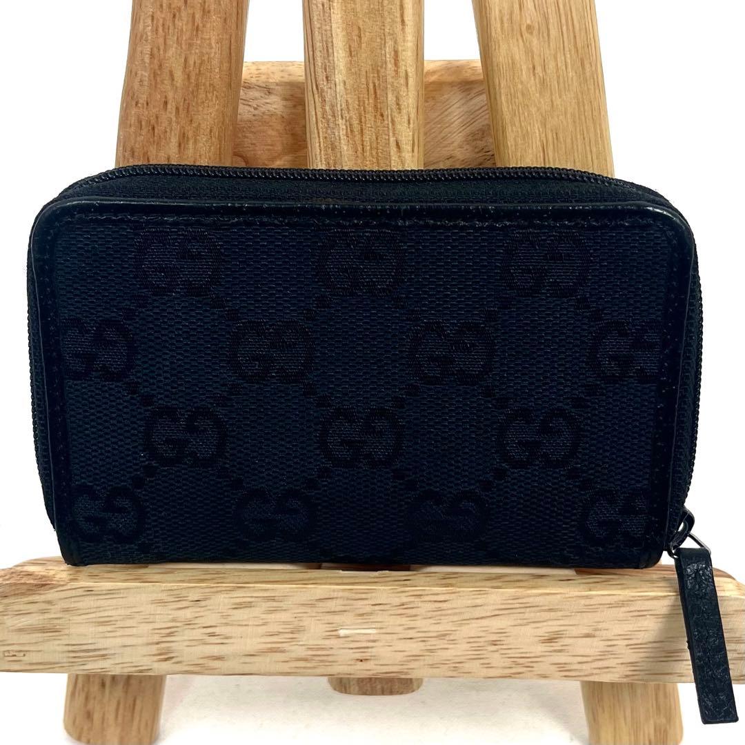 グッチ　ケース　ミニ財布　GGキャンバス　ロゴ　総柄　ラウンドファスナー