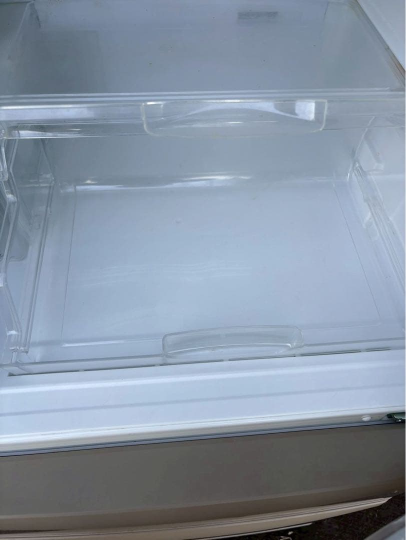 無料配送エリア有　Panasonic 冷蔵庫　NR-C32FM-N 2017年製