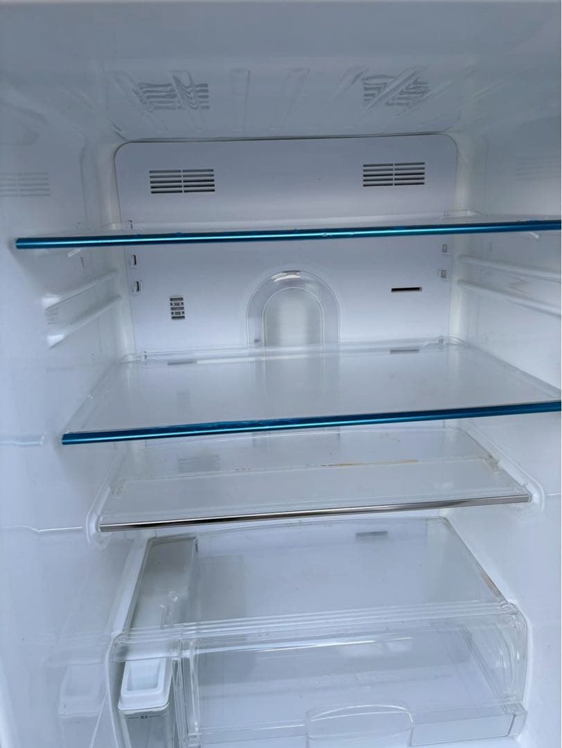 無料配送エリア有　Panasonic 冷蔵庫　NR-C32FM-N 2017年製