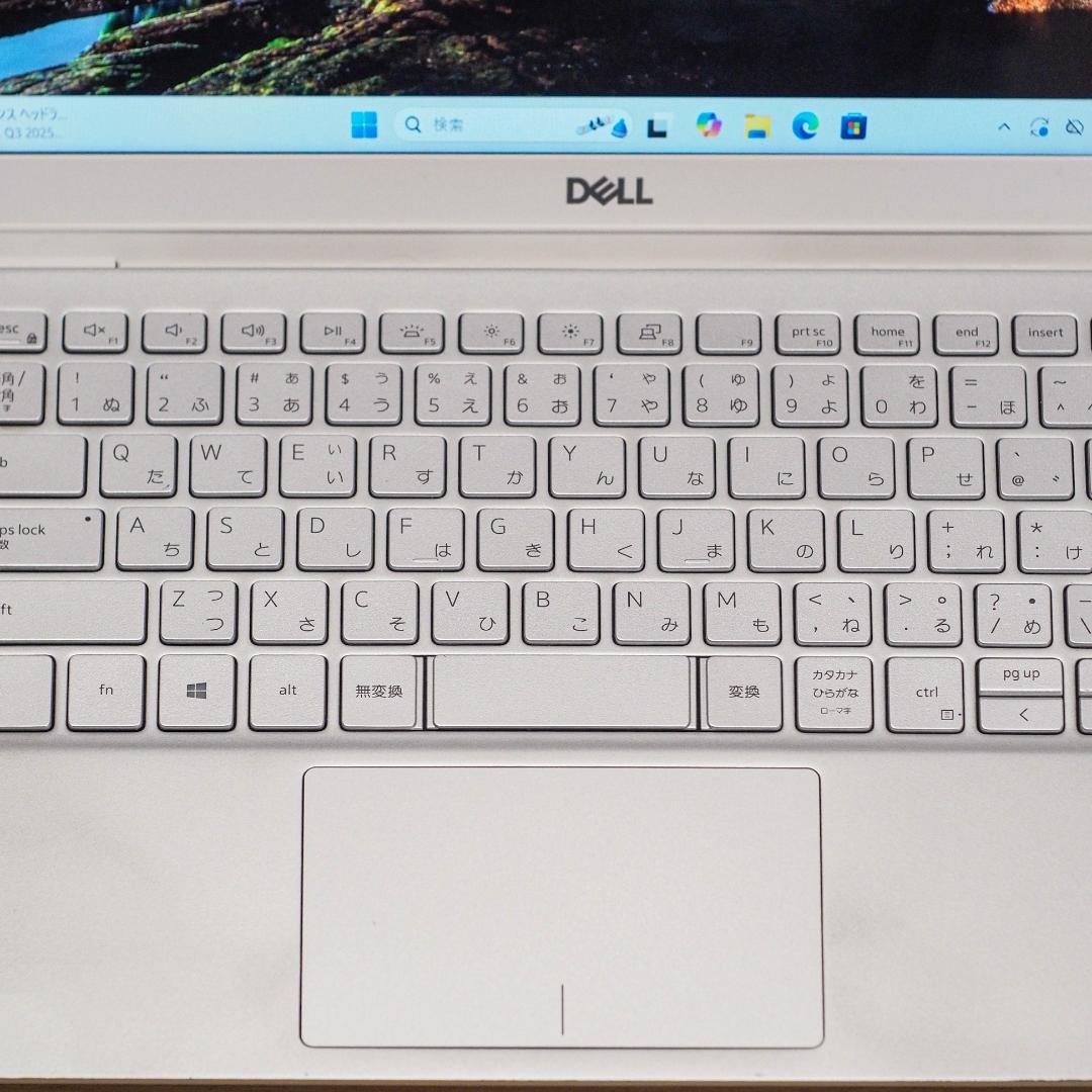 Dell Inspiron 13 7391、8GB メモリ、256GB SSD