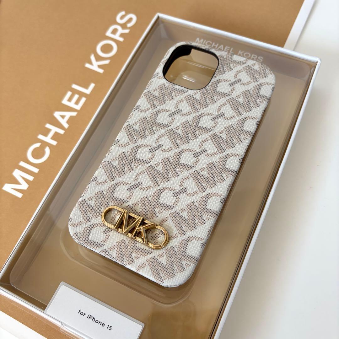マイケルコース☆新品☆ロゴ iPhone 15ケース MagSafe/バニラ 白