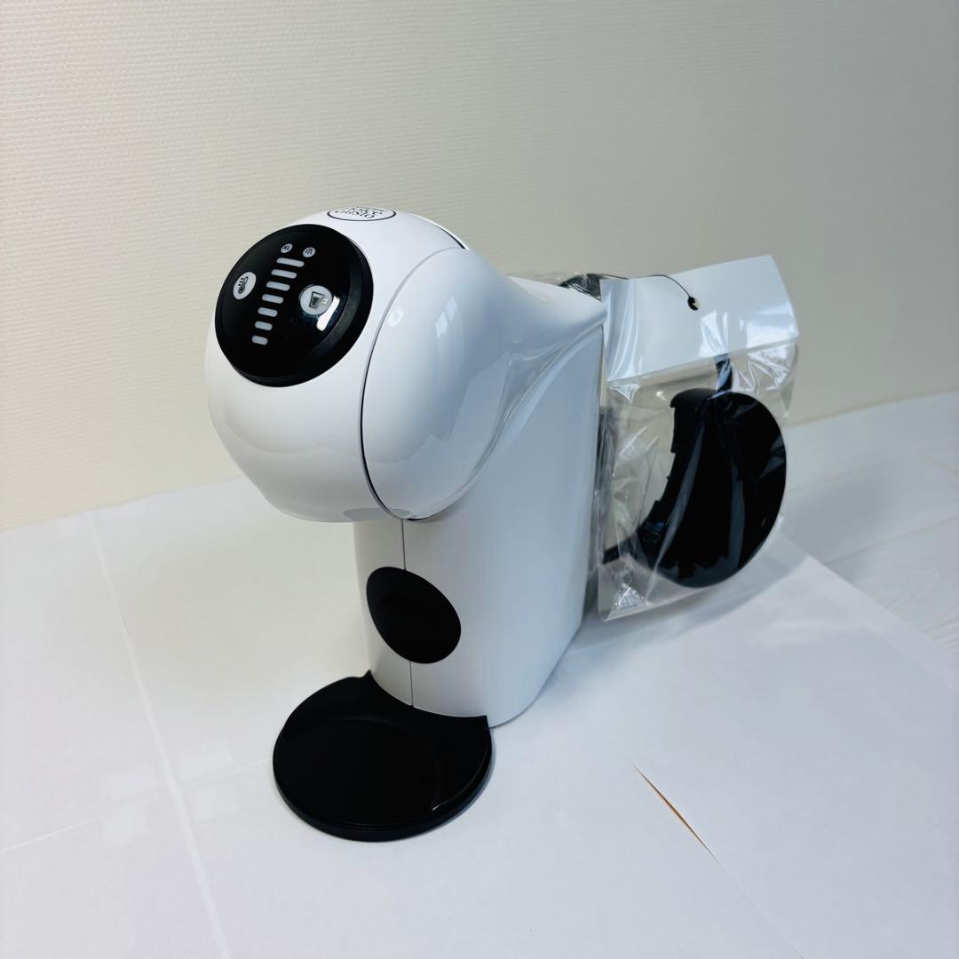 【美品】ネスカフェ ドルチェ グスト ベーシック ピュアホワイト MD9784