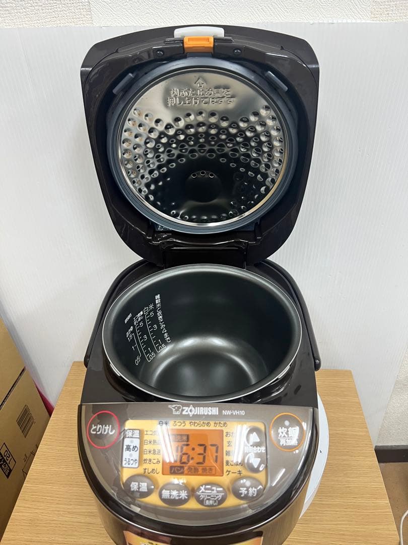 象印 IH炊飯ジャー NW-VH10 ブラウン 5.5合 炊飯器 2022年製