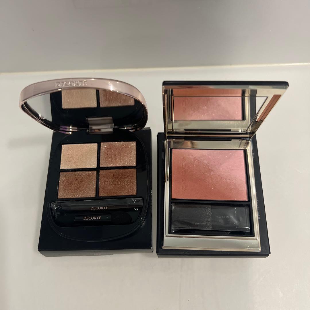 DECORTÉ スキンシャドウデザイニングアイパレット 01 スック　チーク07