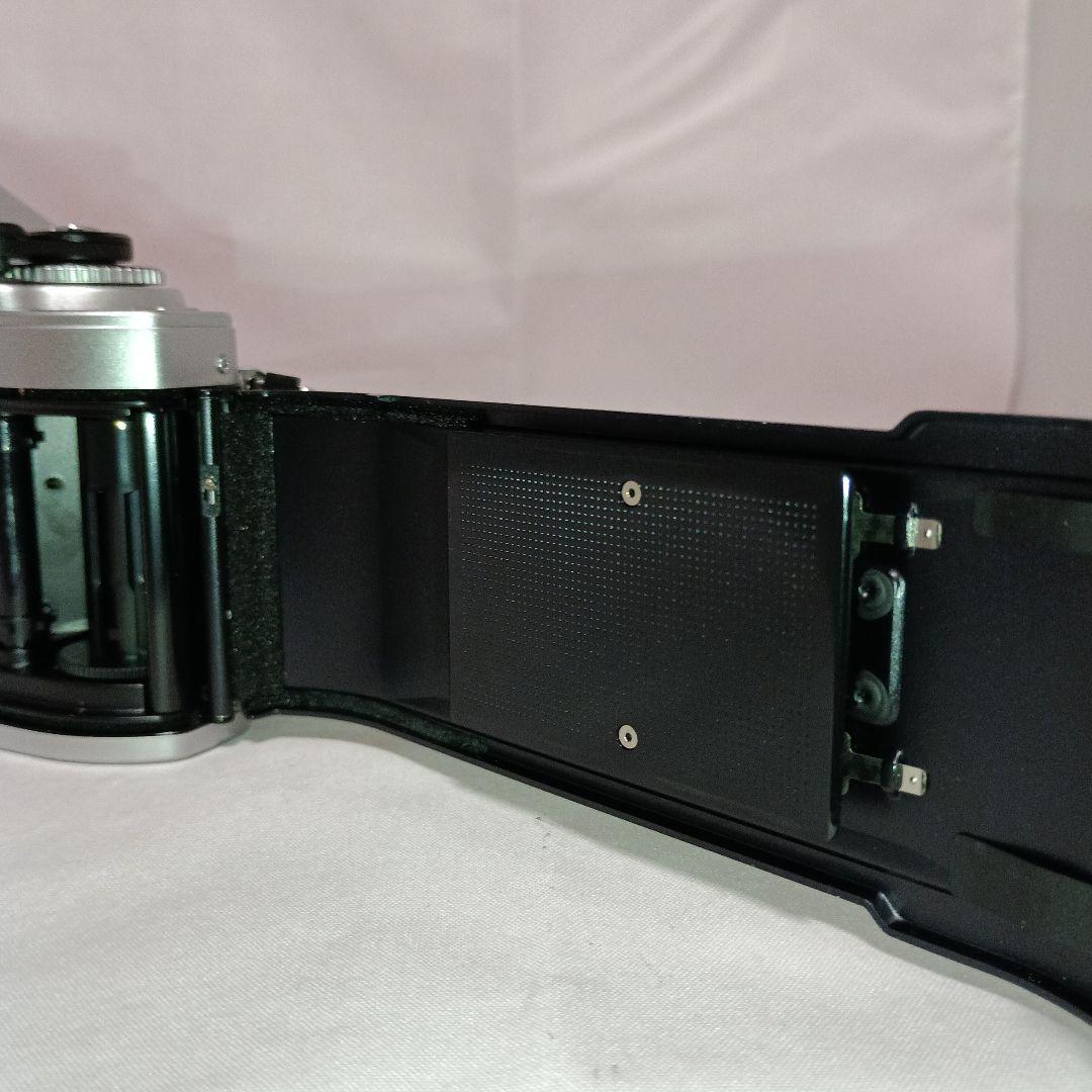 二コン FG　レンズ50mm F1.8付き